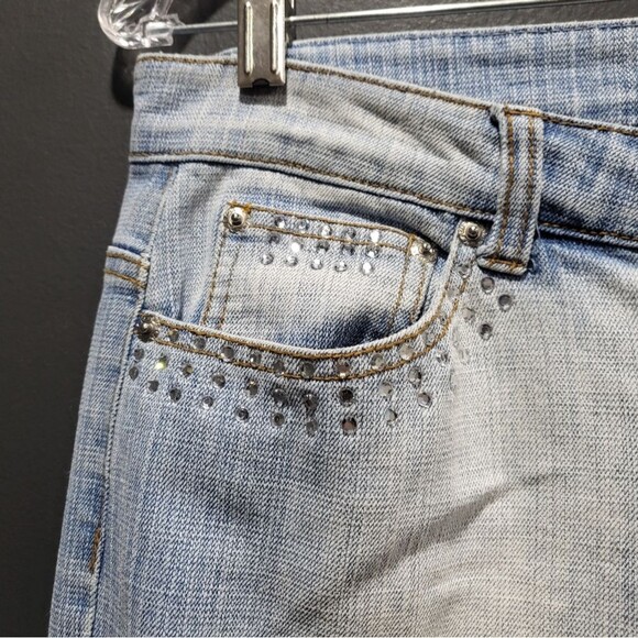 Vintage Cache Rhinestone Bling Denim Capris Sz 8 Washed Blue Y2K Boho - Picture 5 of 9